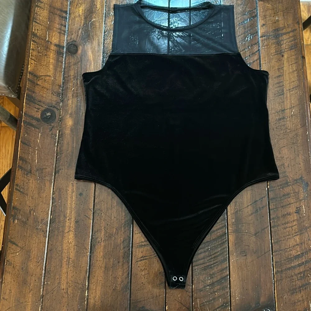 Good American Bodysuit - Picture 1 of 12